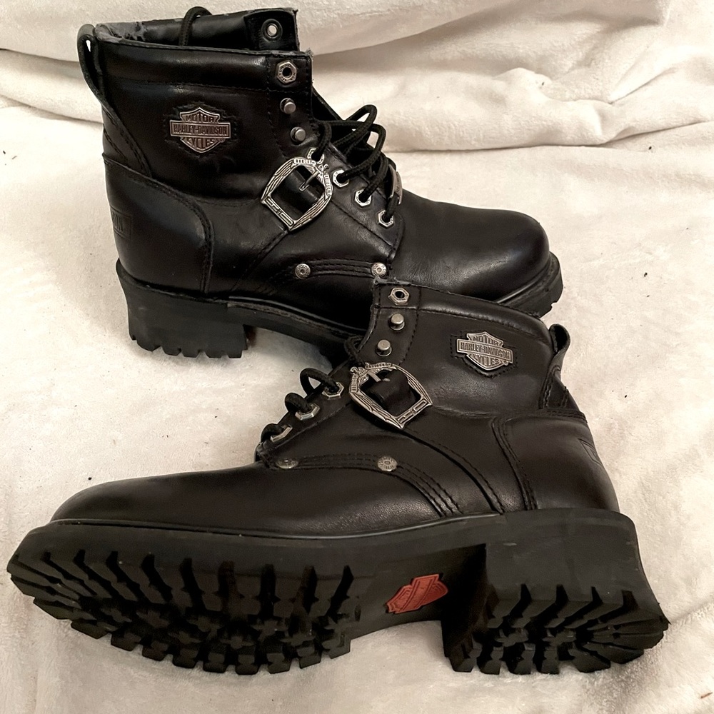🛑🛑For the vintage lovers…”Harley Davidson Motorcycle Boots”🛑🛑